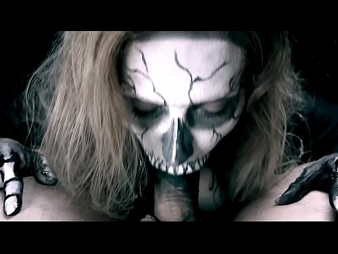 ❤️ Demoniška mergina čiulpia varpą savo juoda burna ir ryja spermą. ❤️❌ Gražus porno prie lt.killvs.top